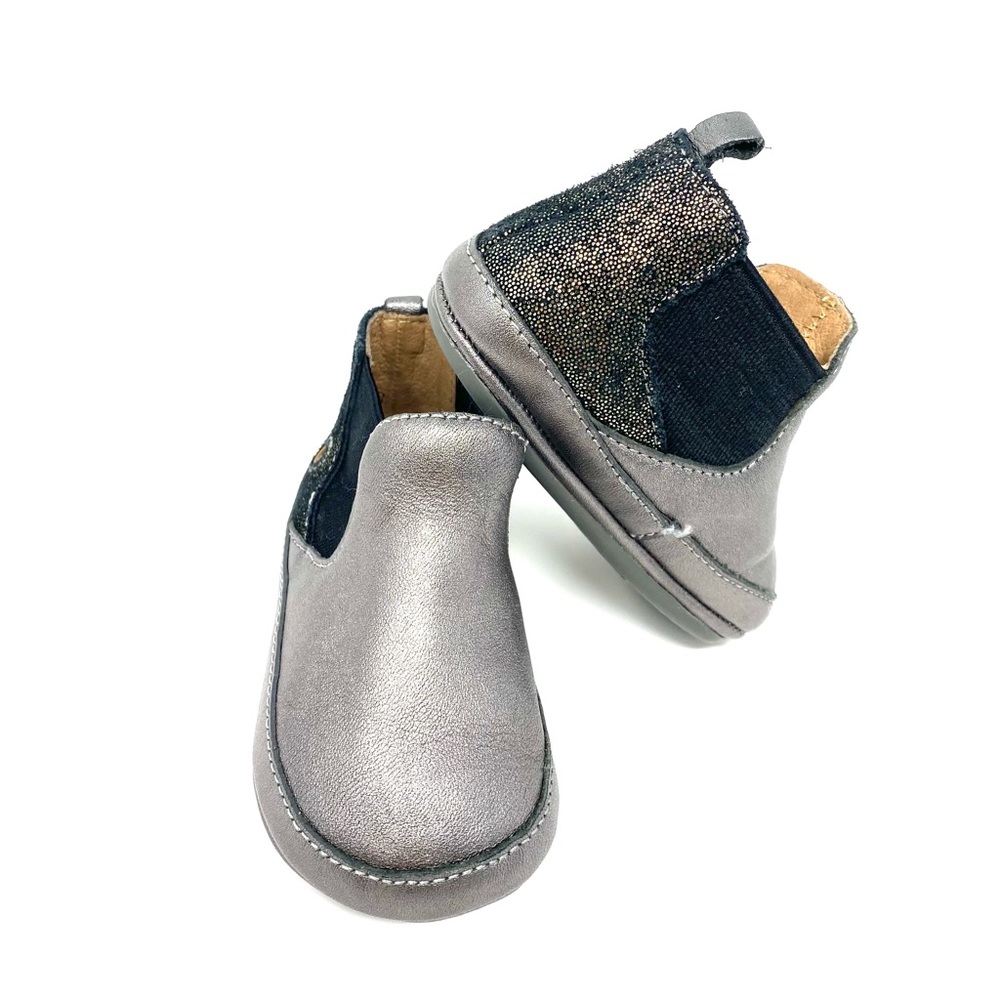 Umi Leather flex soul walking shoes - size 19